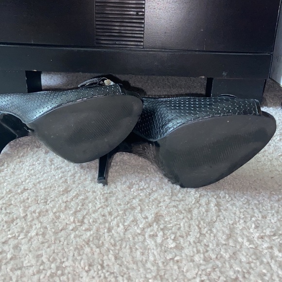 Gianni Bini heels - Picture 11 of 12